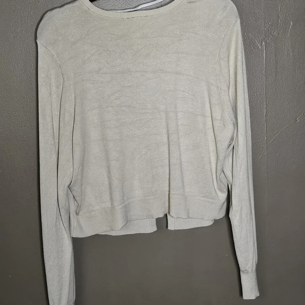 💥Sale💥NWOT Torrid Beige Women's Cardigan - Picture 3 of 3